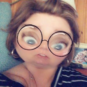 Meet your Posher, Beth